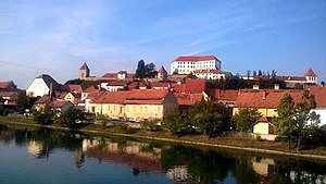 Ptuj Castle, Na Gradu, Ptuj, Slovenia - panoramio.jpg