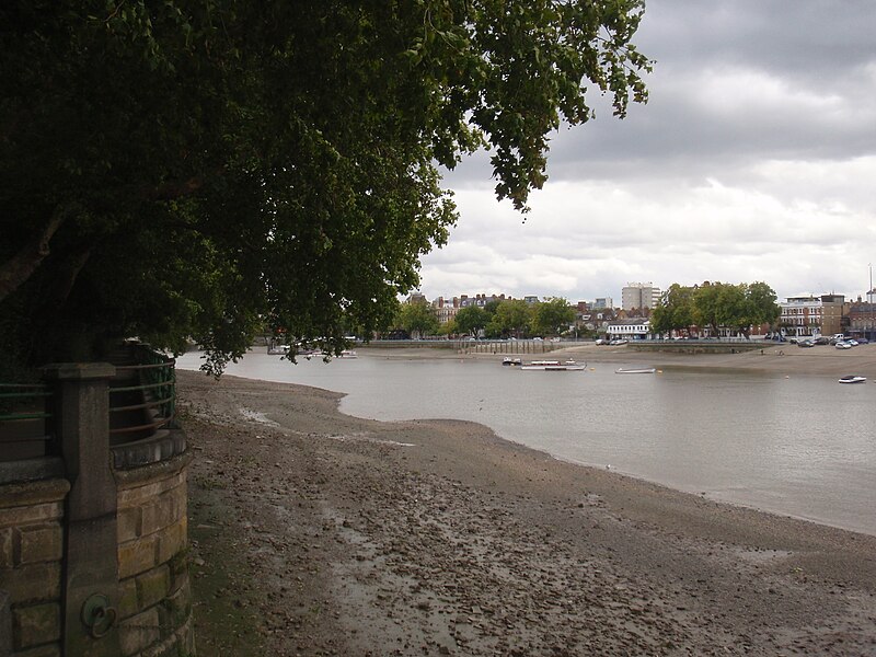 File:Putney, London 6.jpg