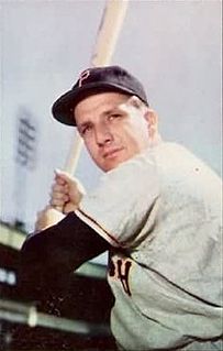 <span class="mw-page-title-main">Ralph Kiner</span> American baseball player and broadcaster (1922–2014)
