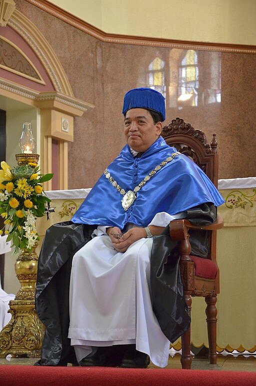 Rector Herminio Dagohoy of Santo Tomas