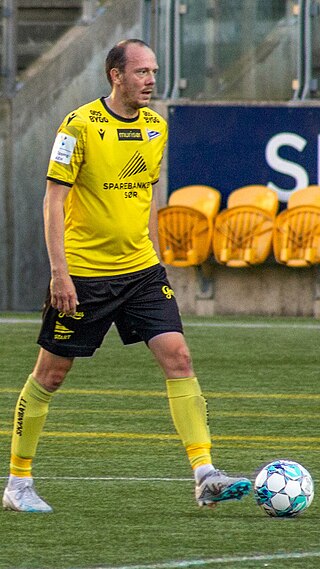 <span class="mw-page-title-main">Rolf Daniel Vikstøl</span> Norwegian footballer (born 1989)