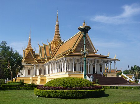 ไฟล์:Royal.Place.Phnom.Penh.Palais.Royal.Cambodge.001.jpg