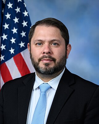 <span class="mw-page-title-main">Ruben Gallego</span> American politician (born 1979)