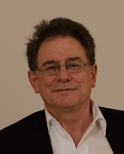 File:Rudolf Muhr-April 2014 Wien-02.jpg