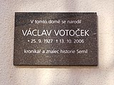 Semily - Husova 80, pamětní deska Václava Votočka