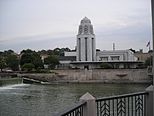 The municipal building in St. Charles.