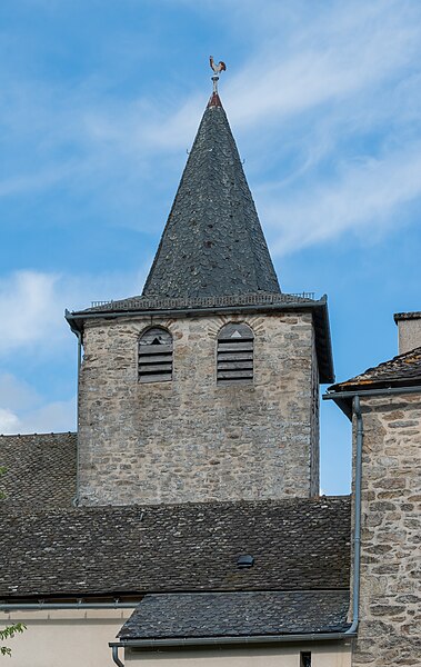 File:St Martin church in Limayrac (4).jpg