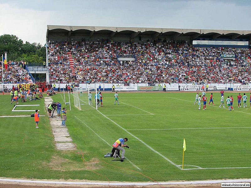 File:Stadionul municipal sibiu4.jpg - Wikimedia Commons