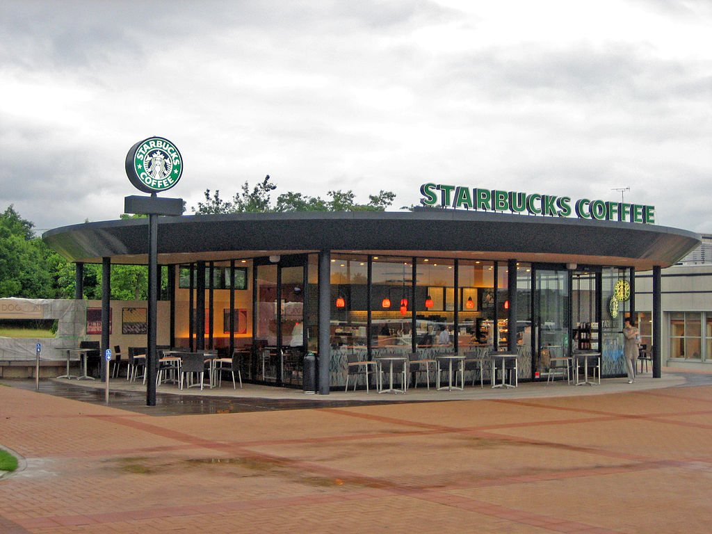 File Starbucks Miki Service Area Jpg Wikimedia Commons