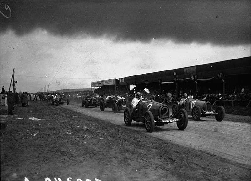 File:Start of the 1933 Tunis Grand Prix.jpg