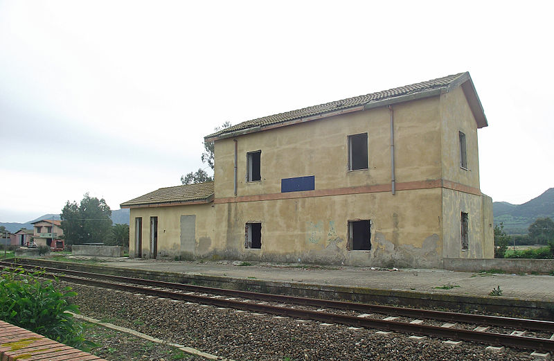 File:Stazione di Musei 3.jpg