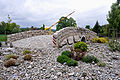 Symbolische Brücke im Kreisel von Zollbruck (2010)