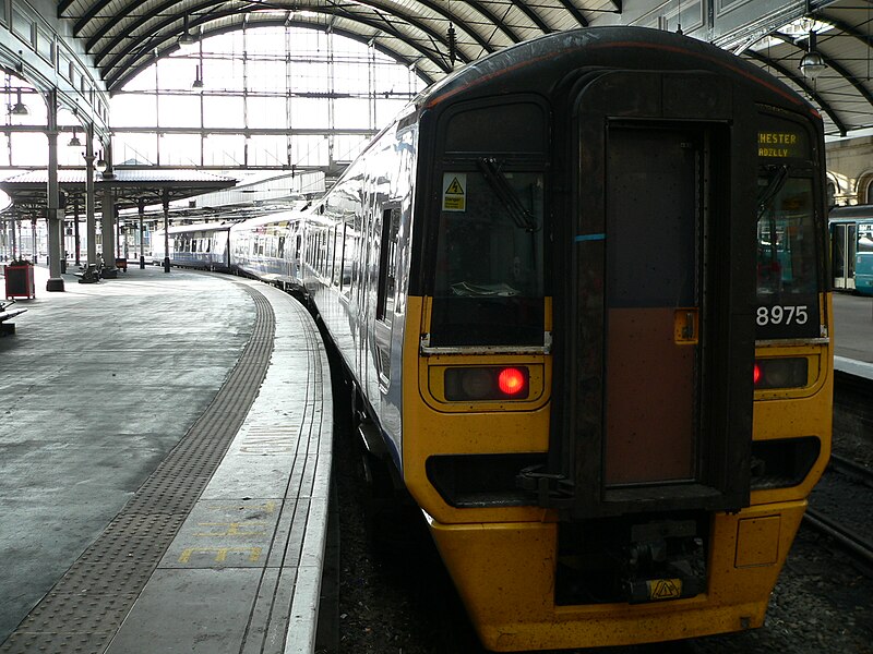 File:TPE 158975 at Newcastle 2005-10-10 02.jpg