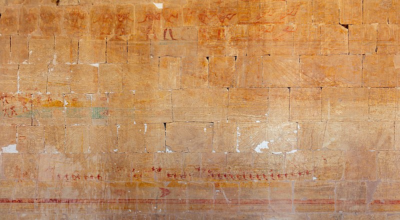 File:Templo funerario de Hatshepsut, Valle de las Reyes, Luxor, Egipto, 2022-04-03, DD 114.jpg