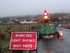 Temporary traffic light in the United Kingdom