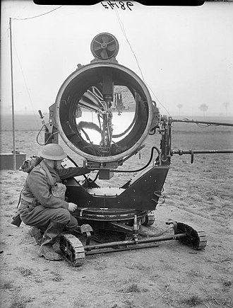 90 cm Searchlight of 10 S/L Bty, 3rd (Ulster) S/L Rgt, in France, May 1940. The British Army in France 1940 F4186.jpg