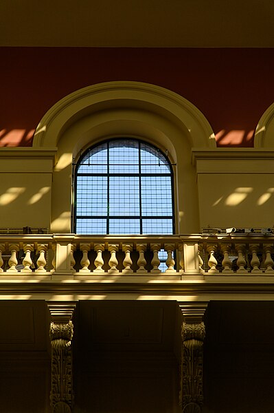 File:The V&A Light and Shade-8665.jpg