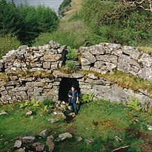 The broch at Totaig - geograph.org.uk - 3661013 cropped.jpg