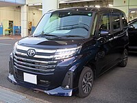 Toyota ROOMY CUSTOM G 2WD (5BA-M900A-GBVE) sprijeda.jpg