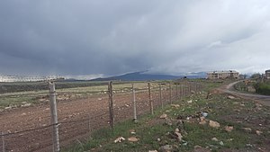 Turkish-Armenian border barb wire fence near Yereruyk4.jpg