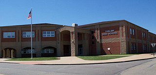 <span class="mw-page-title-main">Tuslaw High School</span> Public school in Massillon, Ohio, United States