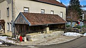 Villers-sous-Montrond, le lavoir-abreuvoir.jpg