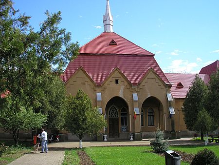 Vinga kmetstvo-manastir.JPG