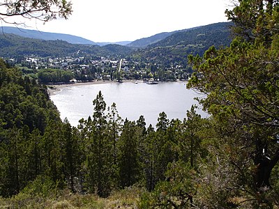 Vue générale de la ville de San Martín de los Andes depuis le mirador Bandurrias.