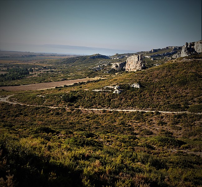 File:Vue du rocher du Château Virant.jpg