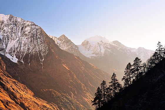 Sunrise near Samagauon village - Manaslu trek area. © Yevhen Samuchenko