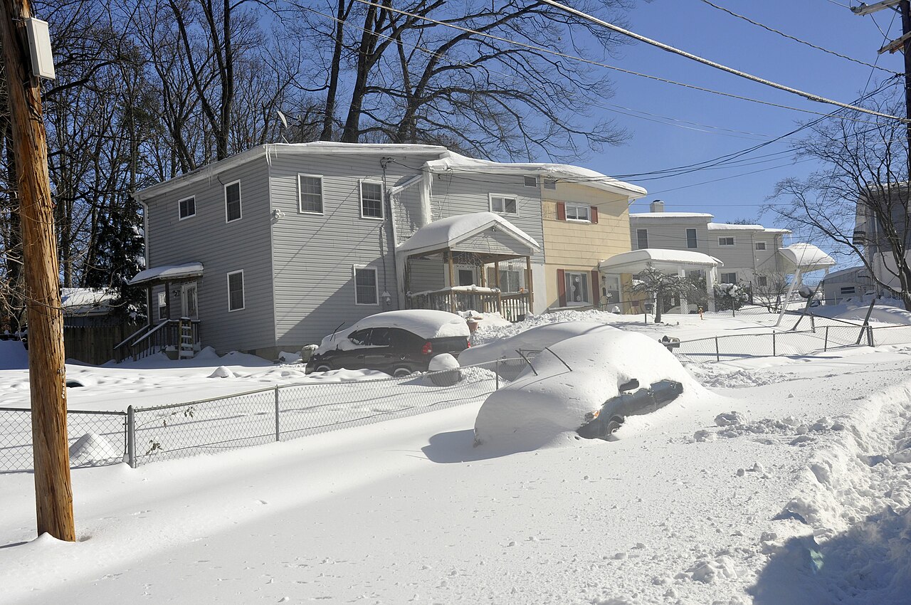 Snowstorm villa 