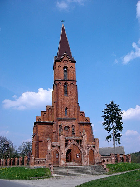 File:Zabartowo church.jpg