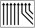 Zeichen 550–60 Zusammen­führungs­tafel – an durchgehender Strecke – fünfstreifig plus dreistreifig von rechts