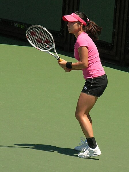 File:Zheng Jie practicing at Bank of the West Classic 2010-07-25 1.JPG