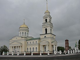 Троицкий собор в городе Вольске, Саратовская область.jpg
