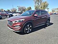 17 Hyundai Tucson Value