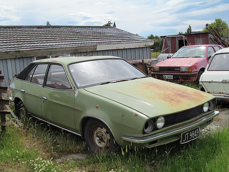 File:1980-ish Austin Princess 2 (8429521946).jpg