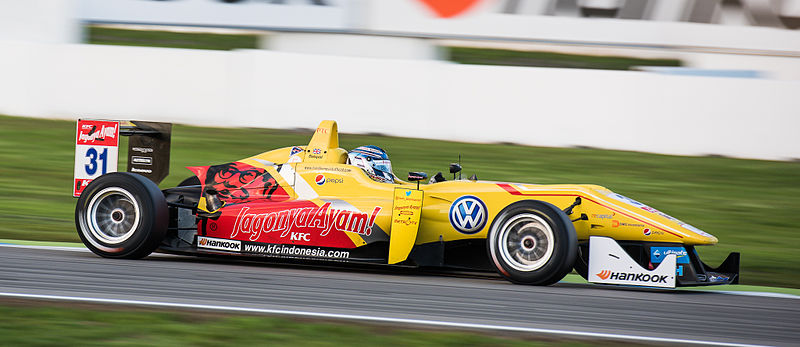 File:2014 F3 HockenheimringII Tom Blomqvist by 2eight 8SC1452.jpg