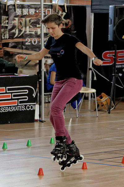 File:2014 World Freestyle Skating Championship - Zoé Granjon 02.jpg