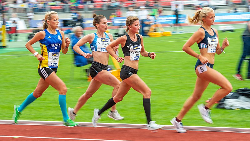 File:2018 DM Leichtathletik - 5000 Meter Lauf Frauen - by 2eight - DSC8812.jpg