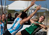 Deutsch: Beachhandball Weltmeisterschaften 2022; Tag 3: 23. Juli 2022 – Frauen, Hauptrunde, Argentinien-Deutschland 0:2 (16:18, 15:19) English: 2022 Beach handball World Championships; Day 3: 23 July – Women Main Round – Argentina-Germany 0:2 (16:18, 15:19)