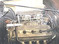 Un motor 392 de mediados de los 50 en un "rat rod"