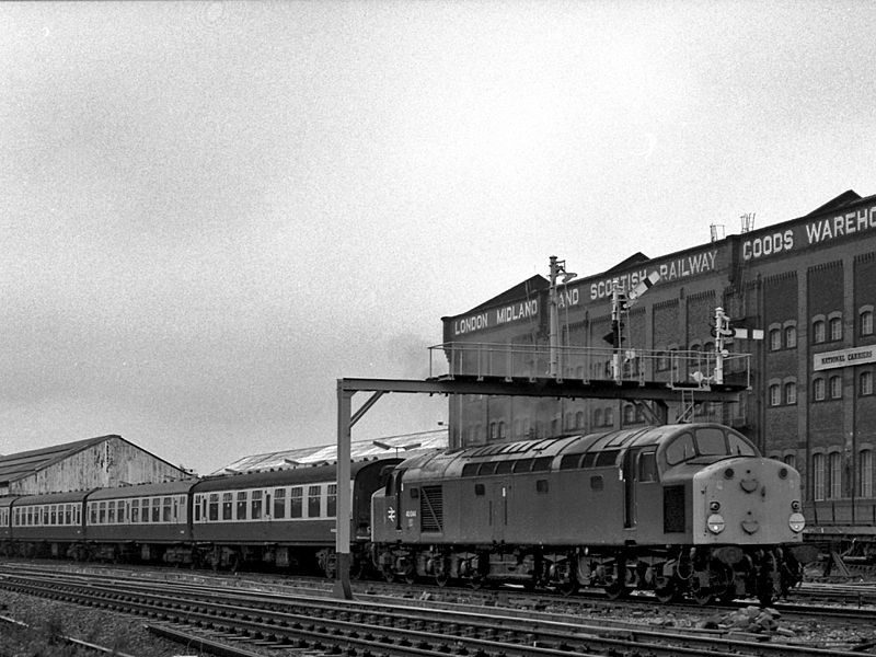 File:40044 at Bolton station.jpg