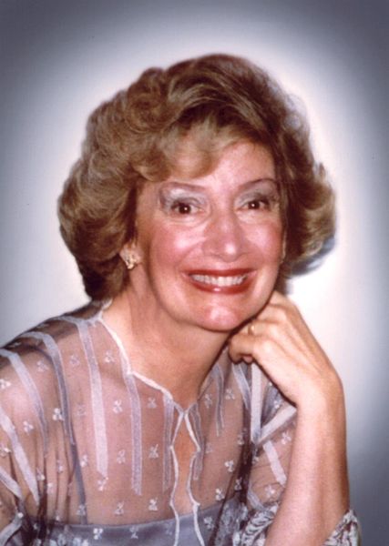 File:Año 1984, Nelly Esther Morandi de Müller.JPG