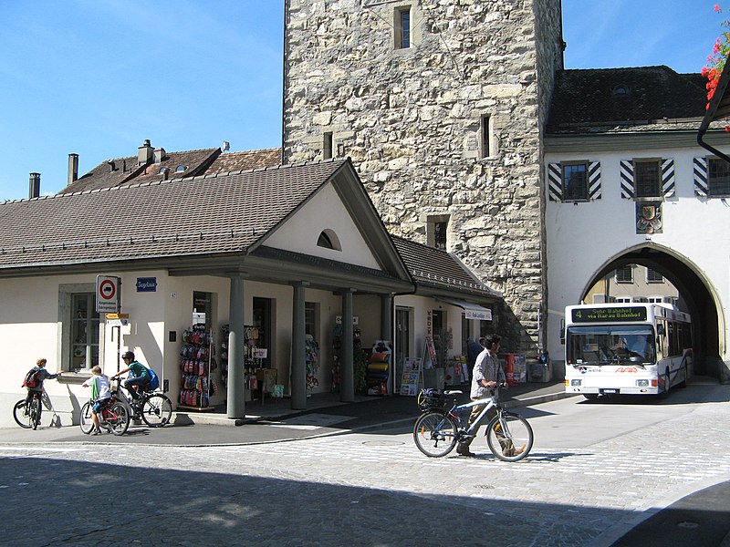 File:Aarau OberesTor Landjaegerwache.jpg