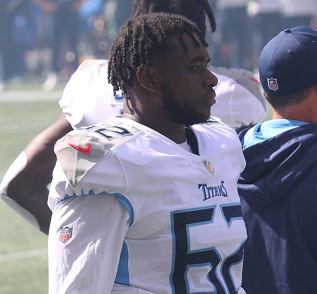 Tennessee Titans promoting Naquan Jones to active roster, per report