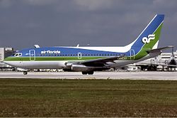 Onnettomuuskonetta muistuttava Boeing 737-200.