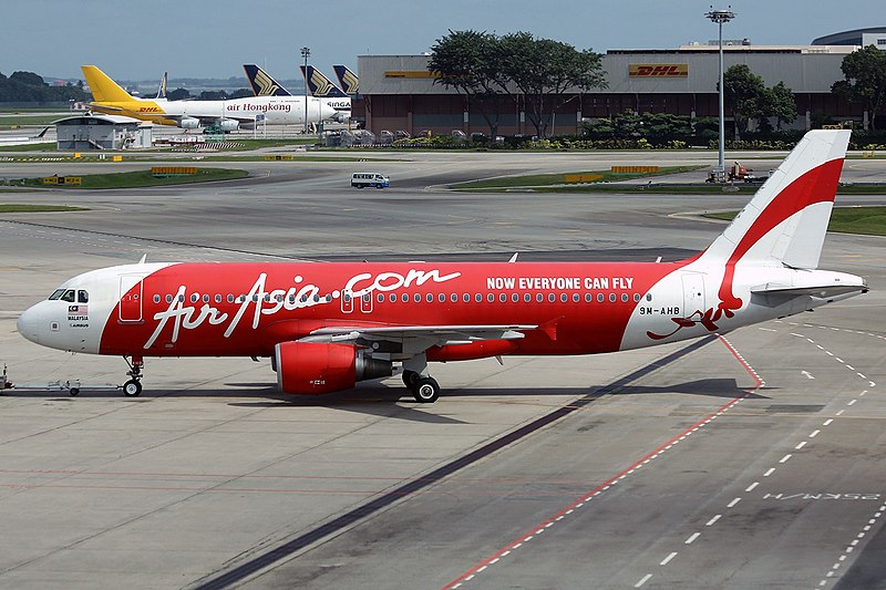 File:Airbus A320-216, AirAsia AN2056955.jpg