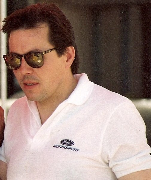 Alan Kulwicki won the Winston Cup championship as an owner/driver.