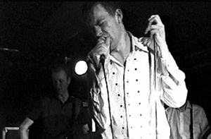 Dan Juga Trees-LiveInDortmund1998.jpg